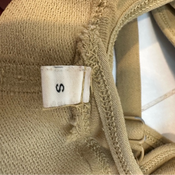 2 Richer Poorer bras - Picture 3 of 5